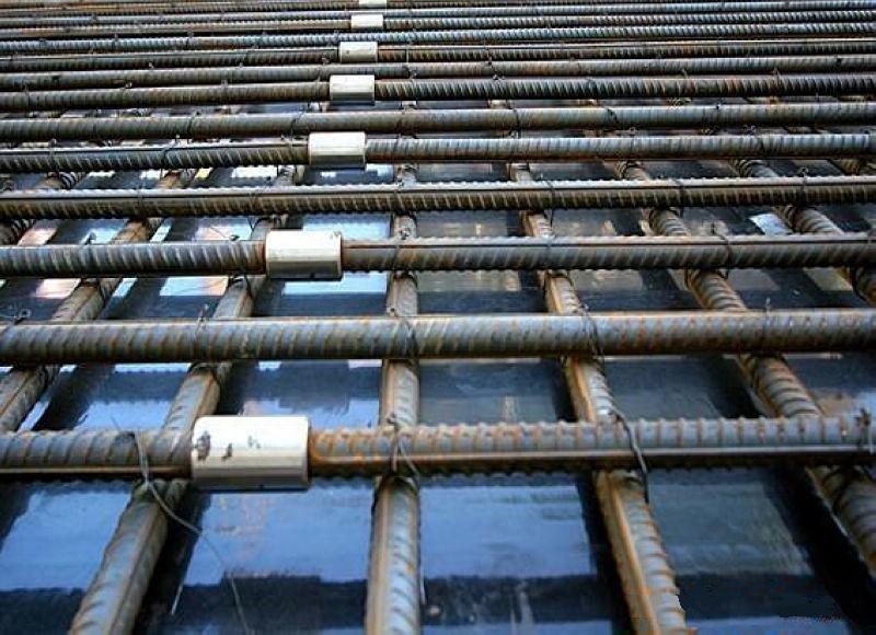 烟台为什么建楼房时，要在钢筋上加一排小圆环？原来作用这么大